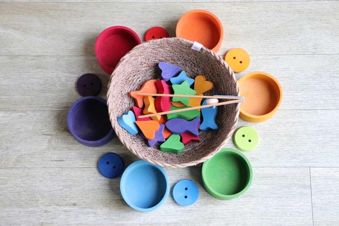 The Green Play: Evaluating the Environmental Impact of Wooden vs Plastic Educative Toys